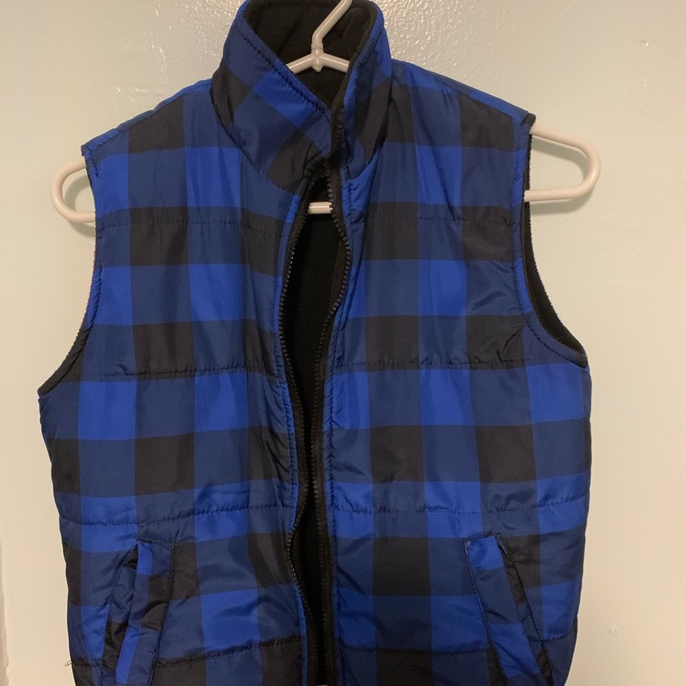 Used jacket without sleeve
